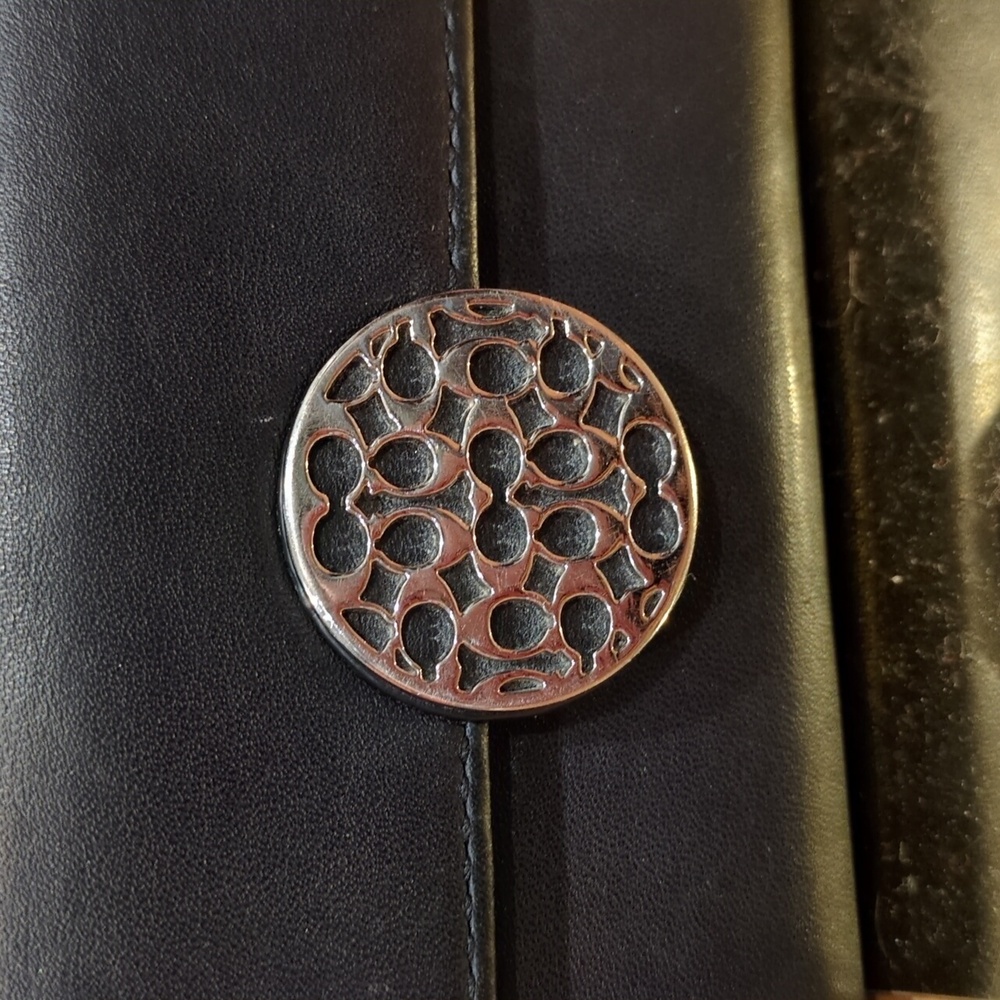 Coach Alexandra Black Leather Envelope wallet - Picture 3 of 15